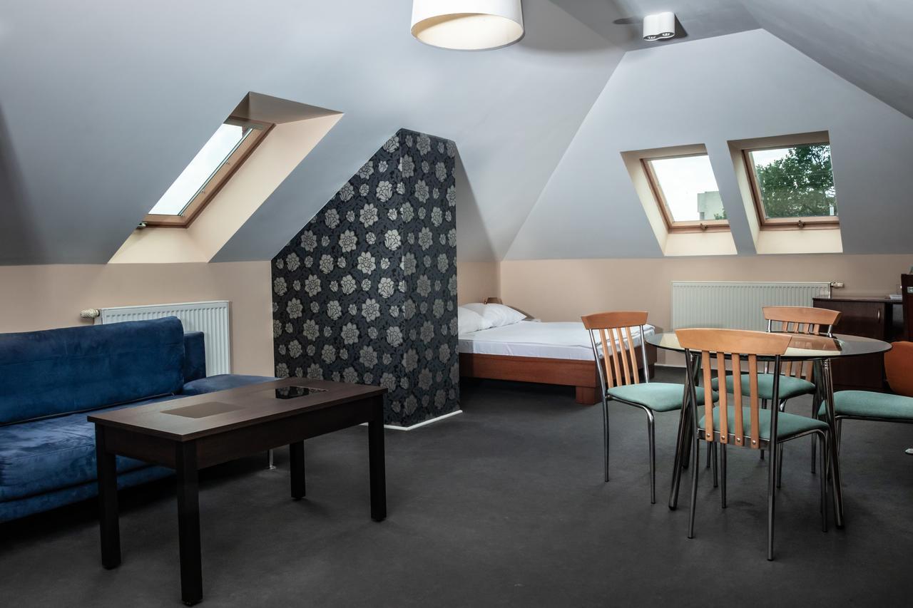 Aparthotel Prima Puławy Esterno foto